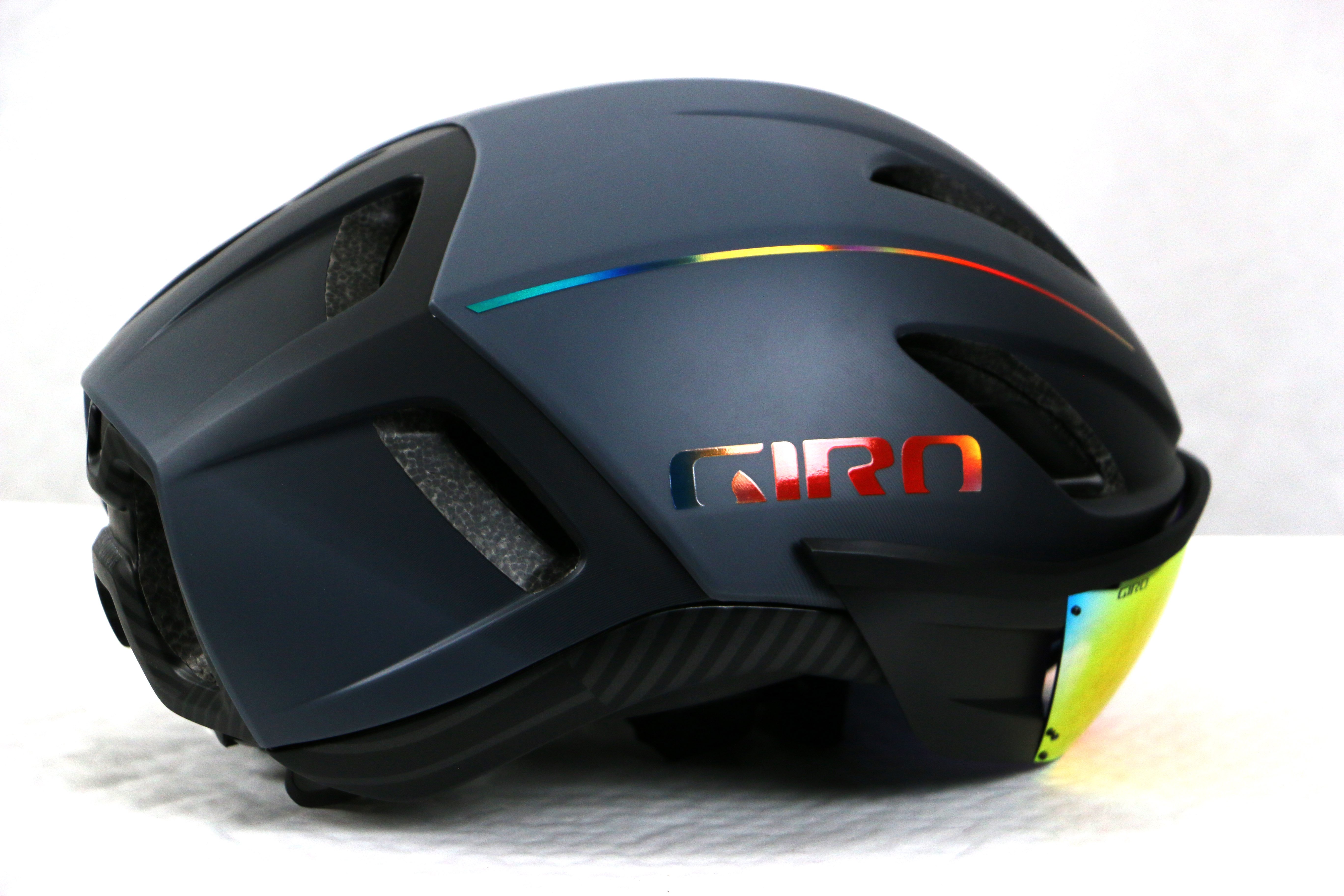 Giro vanquish discount mips bike helmet