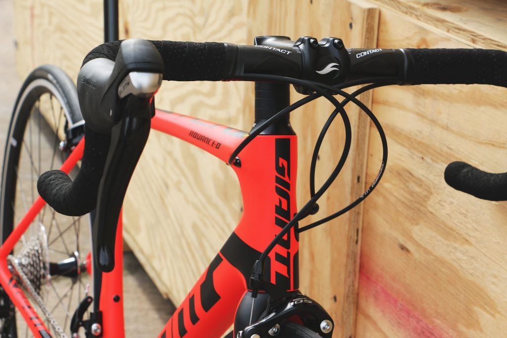 Giant tcr advanced 3 hot sale 2018