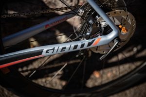 giant tcr advanced 2 disc 2019 weight