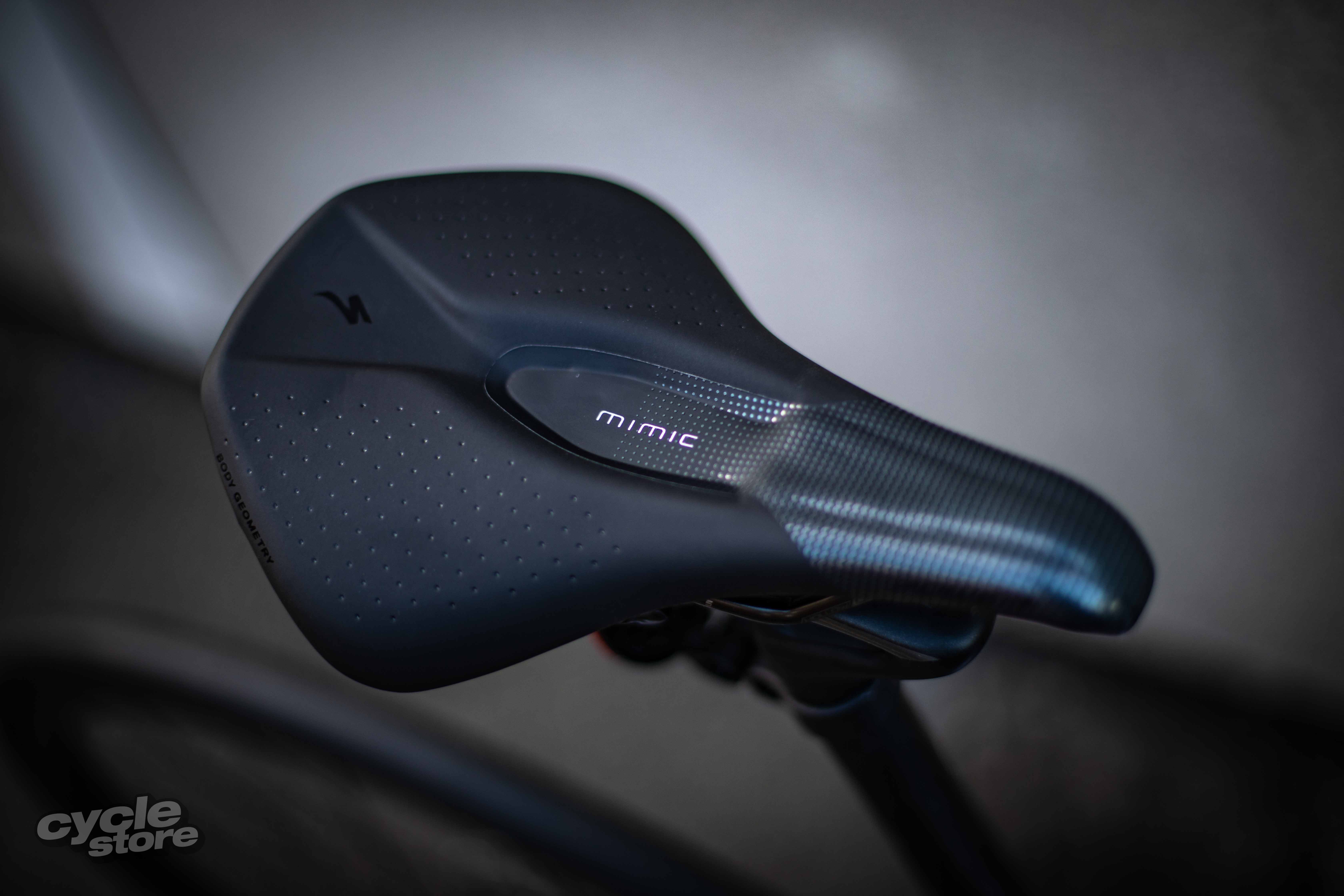 specialized mimic saddle womens